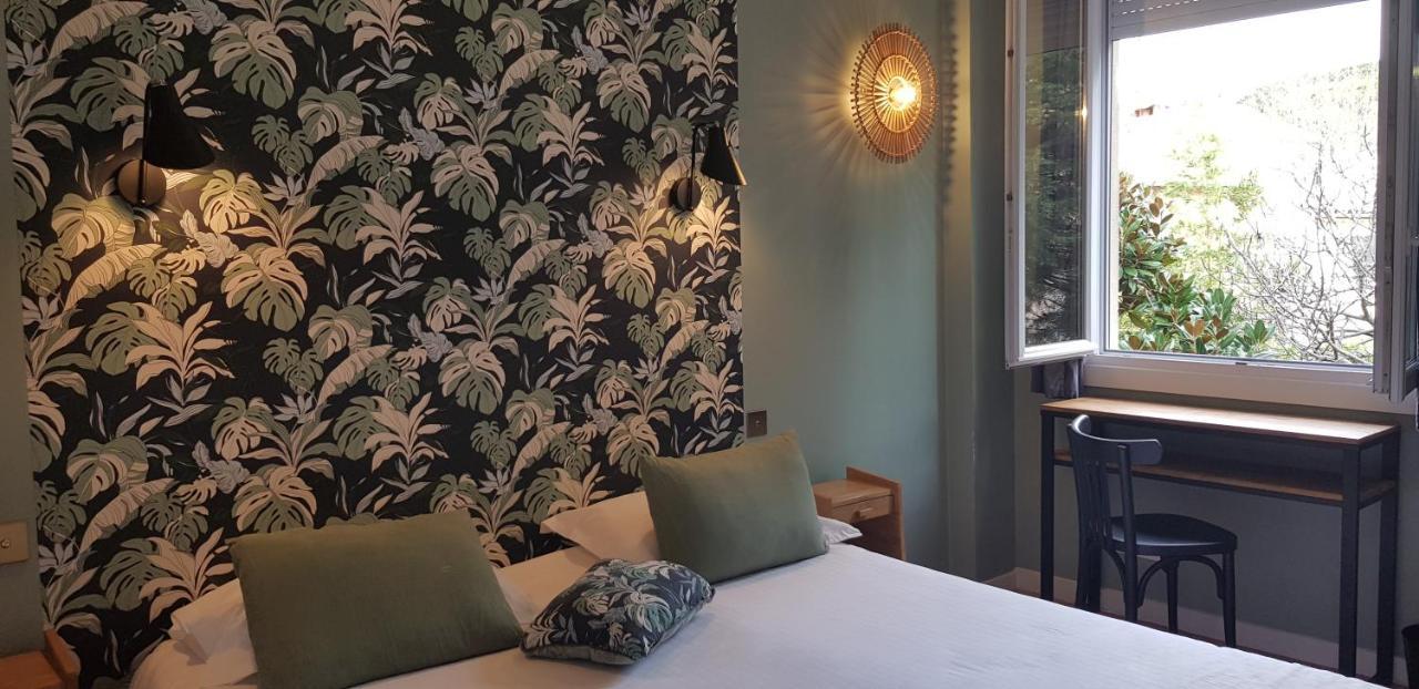 Les Lauriers Hotel Сен Тропе Екстериор снимка